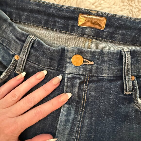 Mother High Waisted Looker Ankle Fray in Wicked Wildflower - Picture 6 of 14